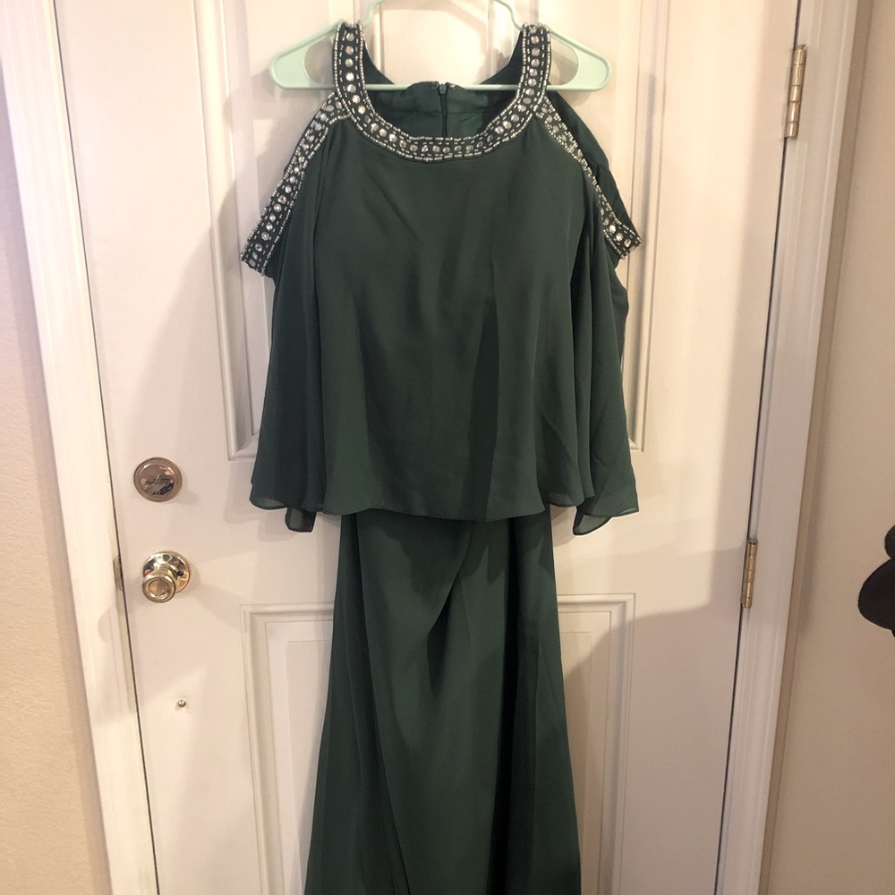 Green formal wedding dress